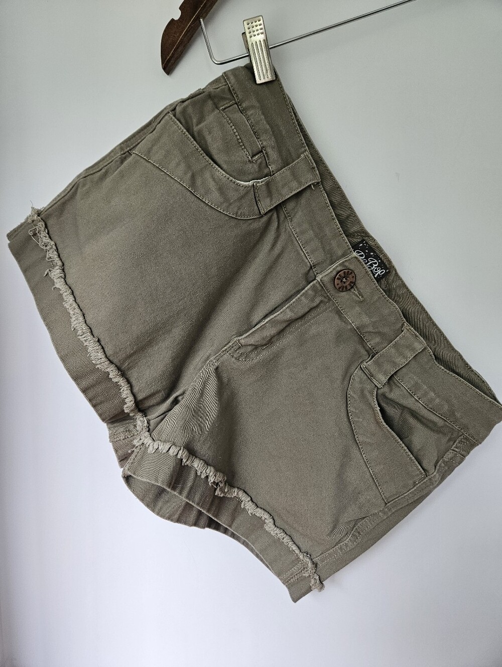 BeBop Juniors Size 9 Taupe Khaki Grey Brown Short Shorts Cotton Blend
